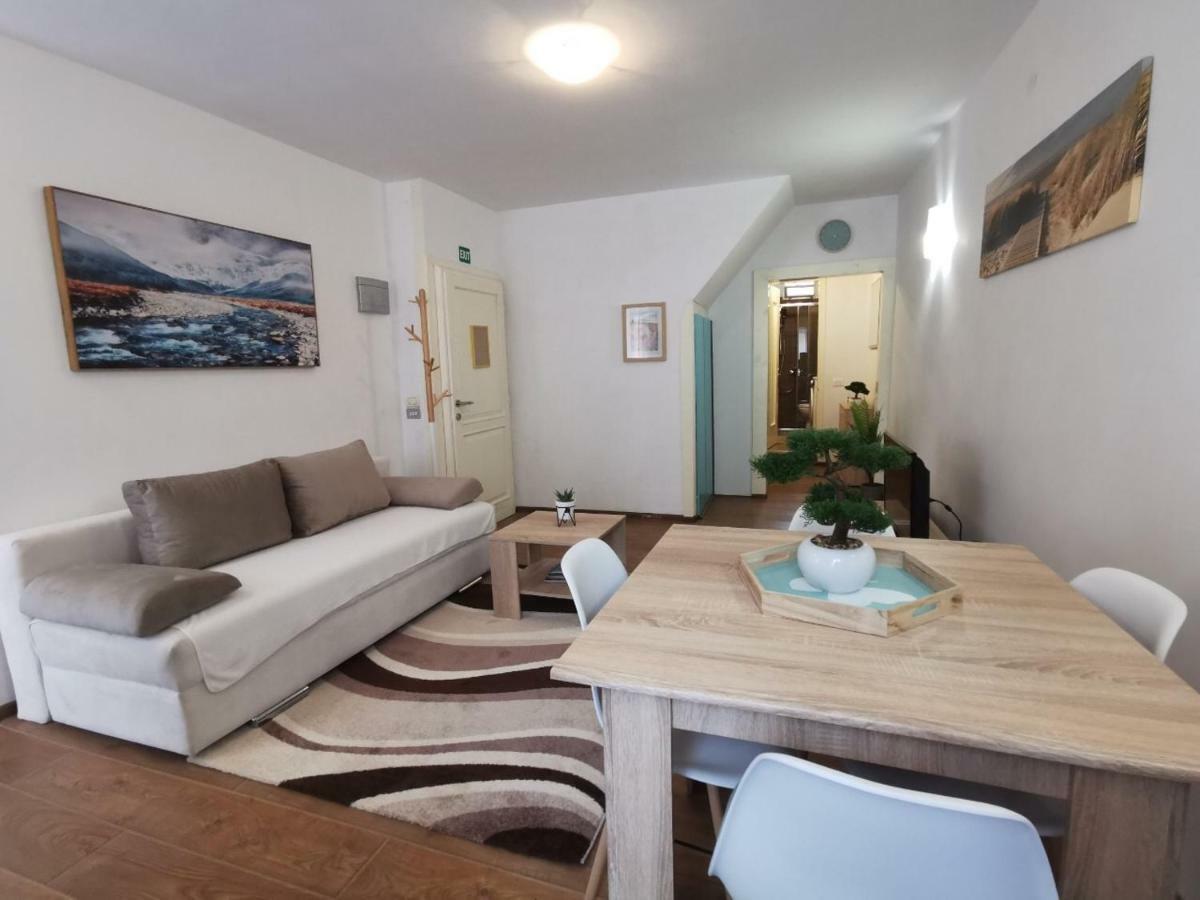 A Charming One-Bedroom Apartment In The Heart Of 'Rovinj' Exterior foto